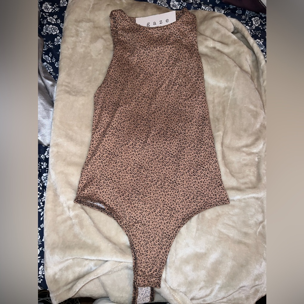 Gaze cheetah print body suit